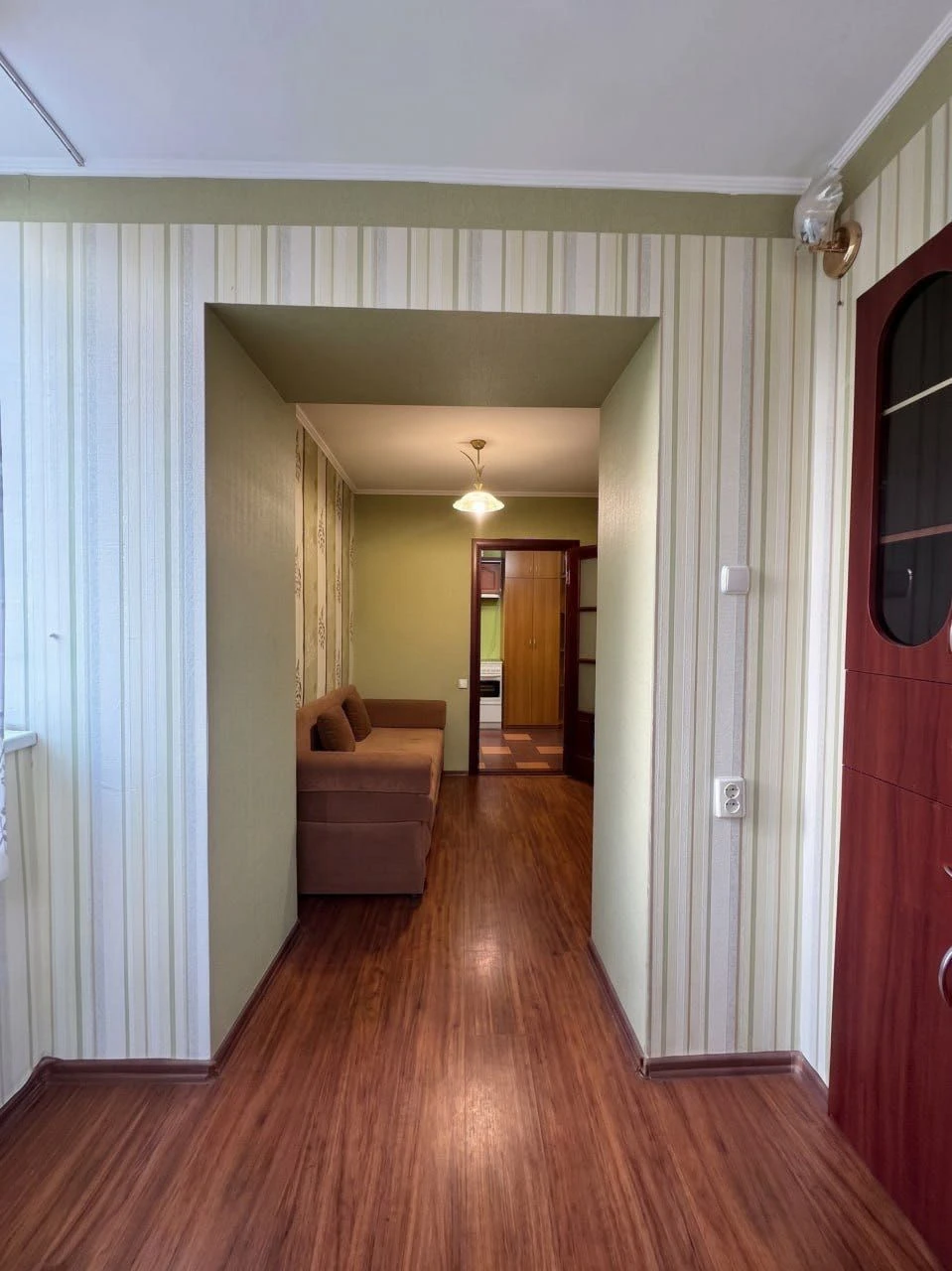 Sale of a 1-room apartment with an interesting layout.