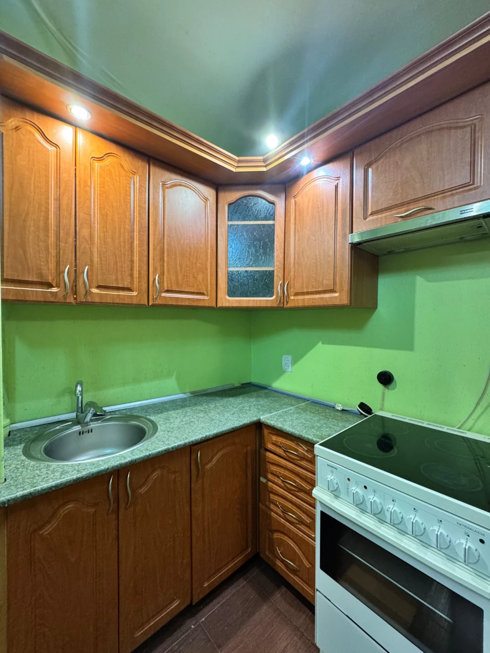 Sale of a 1-room apartment with an interesting layout.