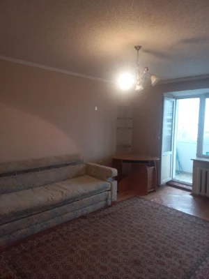 Продам 1-кімнатну квартиру на Гончара