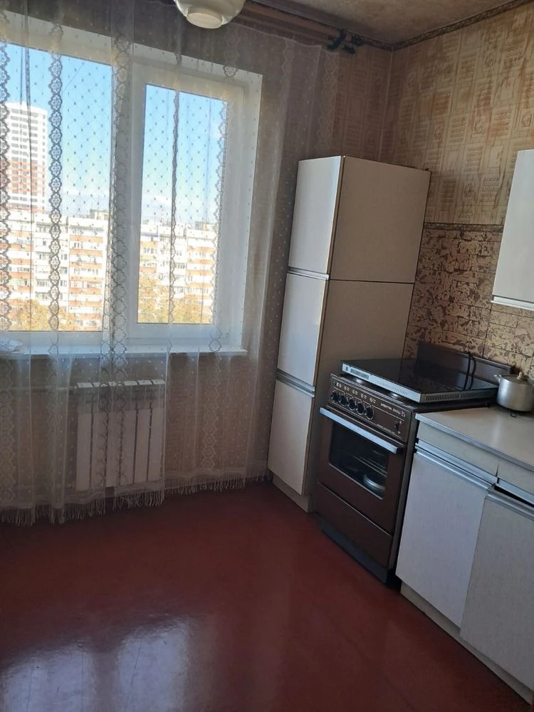 3-кімн.по вул.Чорних Запорожців