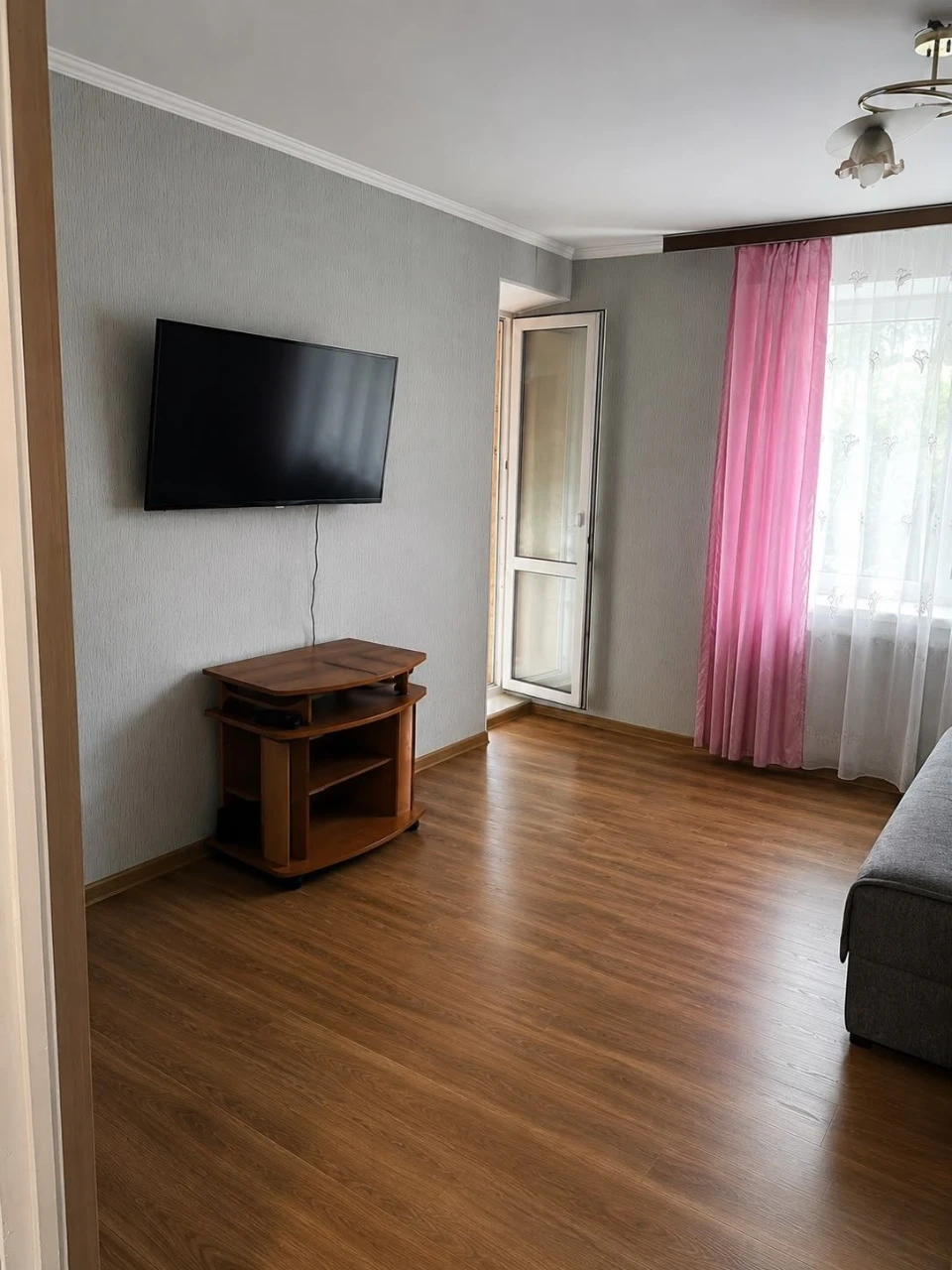 Продаж 2-кімнатної квартири в самому центрі міста — ідеально
