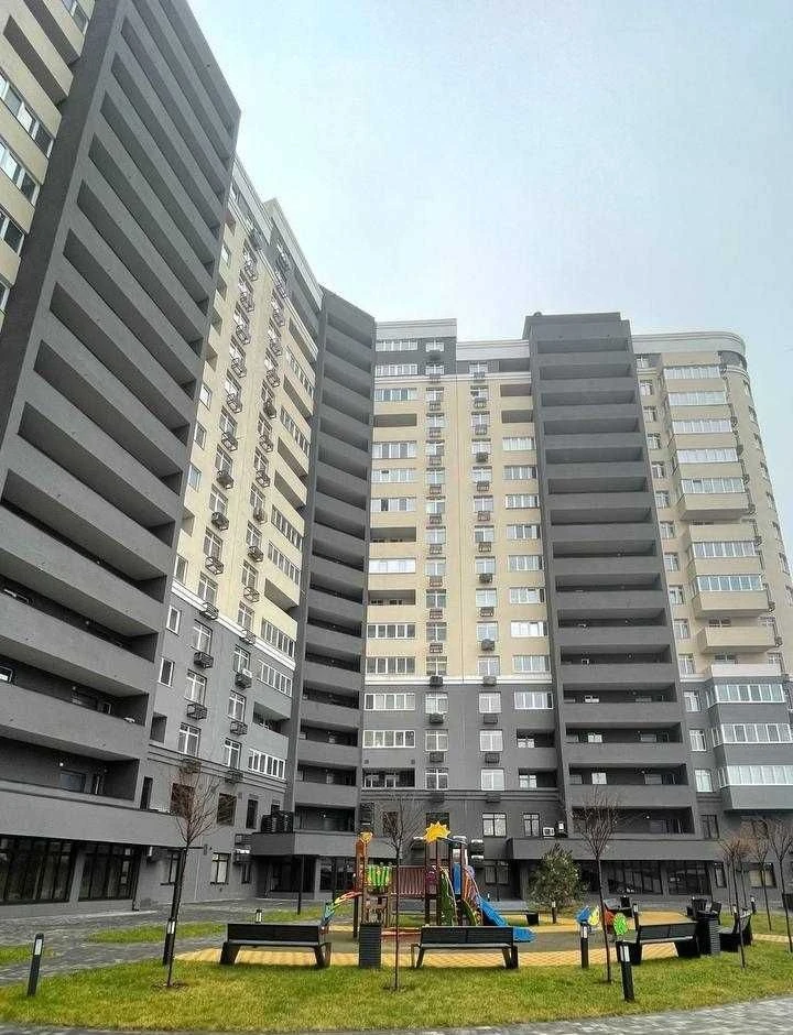 Продаж 2-кімнатної квартири 69 м² в ЖК "Борисо-Глібський"