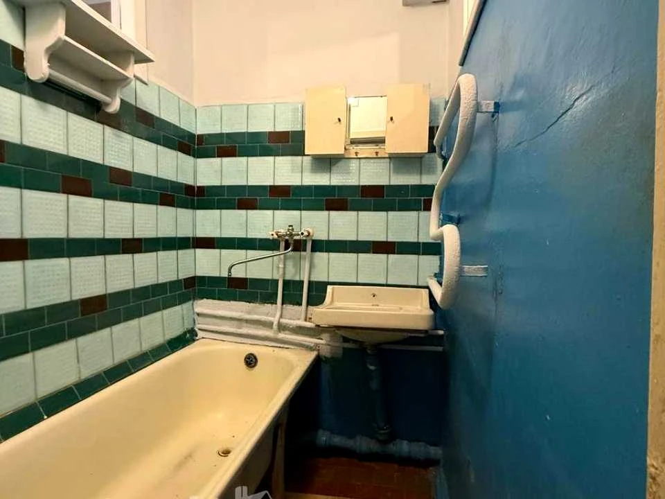 Apartment. Vyskhvyar, Dniprovska st.