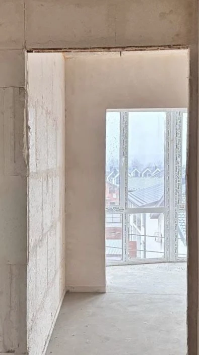 Buy apartment in a completed house. One-room apartment with gas