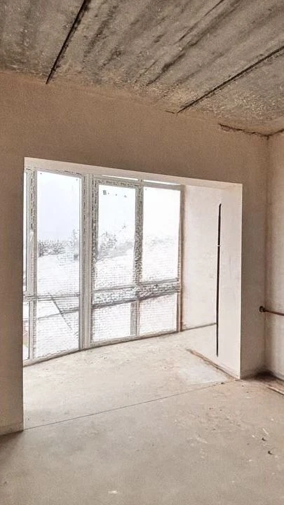 Buy apartment in a completed house. One-room apartment with gas