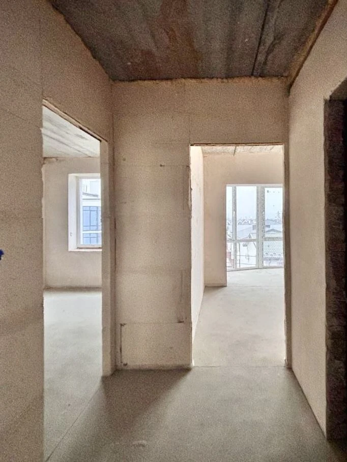 Buy apartment in a completed house. One-room apartment with gas