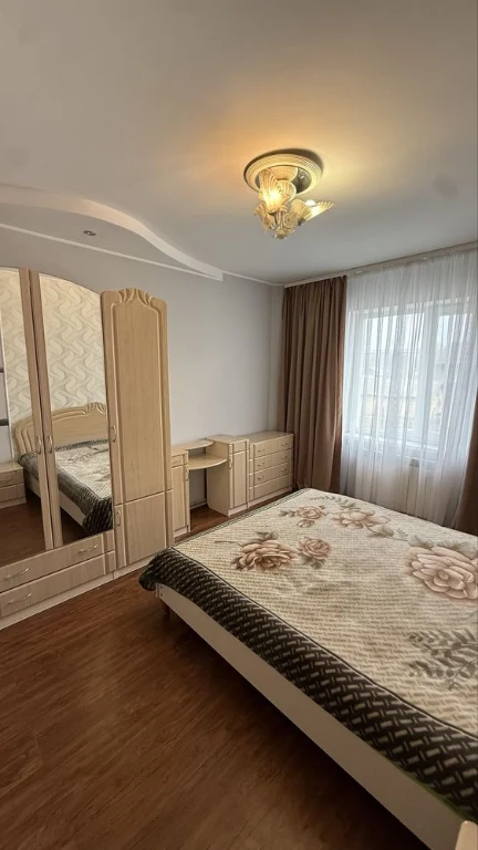 Продам 3к квартиру в центрі м. Миронівка