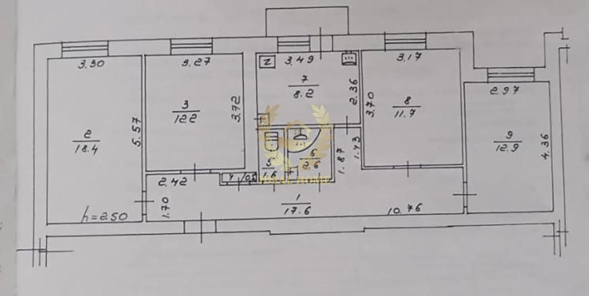 Sale of a 4-room apartment in the city of Fastov
