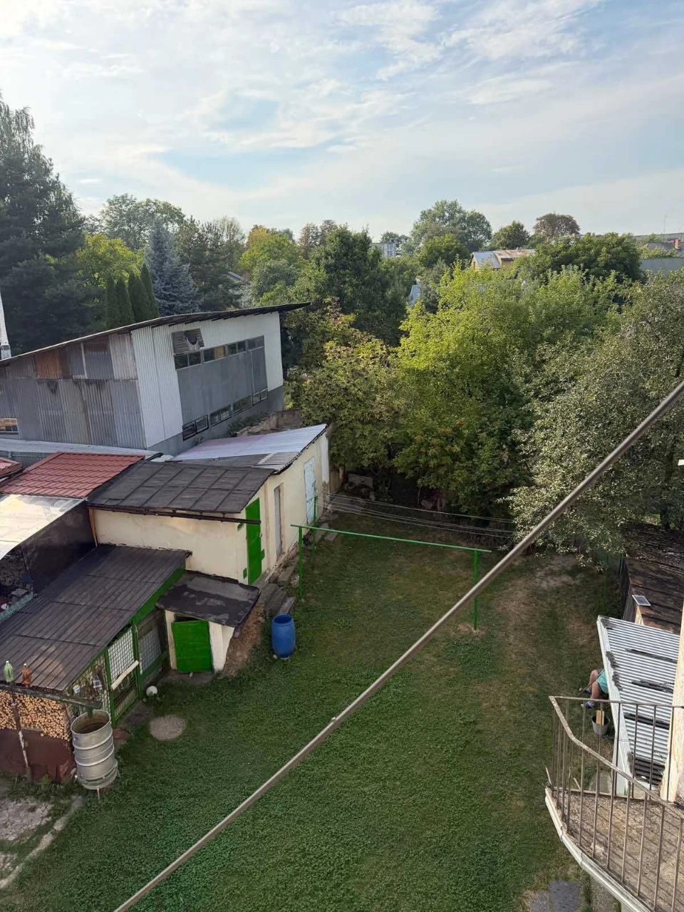 Sale of a large 2-bedroom apartment, in renovation, in the city of Bory