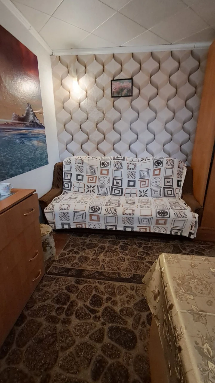 Продаётся квартира в малосемейном доме