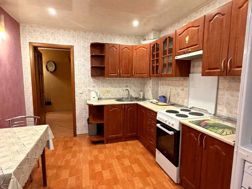 Apartment. Chernomorsk, Parkova St.