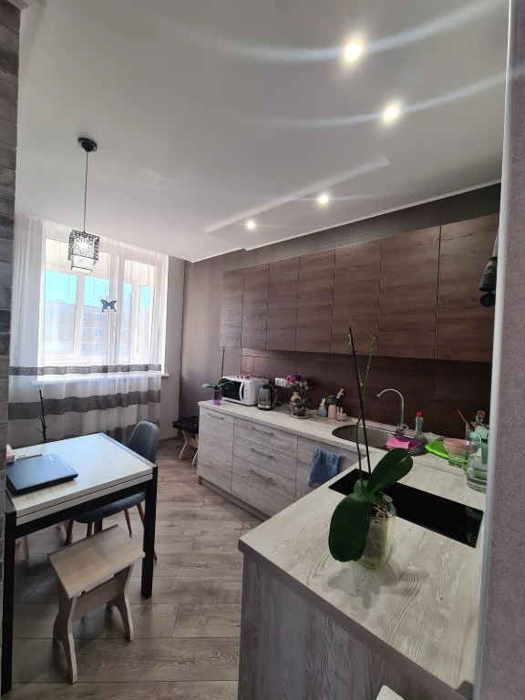 One-bedroom apartment renovated in Chornomorsk, Kolorovy Residence