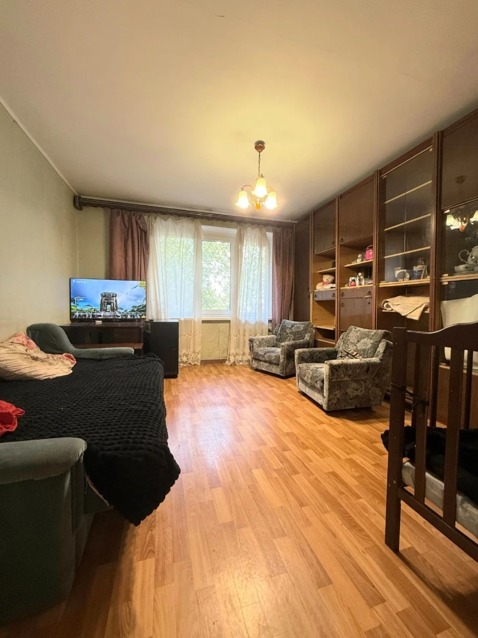 3-room apartment for sale on the 1st floor