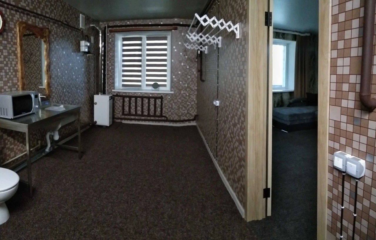 Продам квартиру 100 м2. в центре г. Карловка