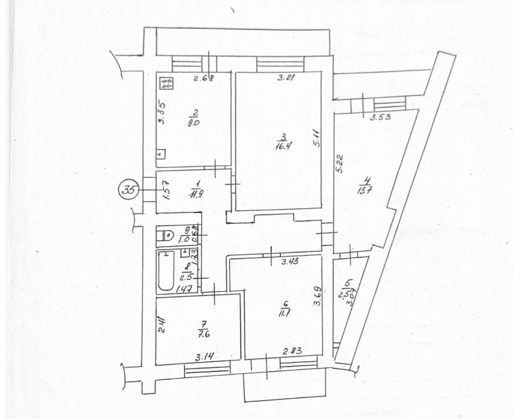 4-bedroom apartment for sale in Kanev