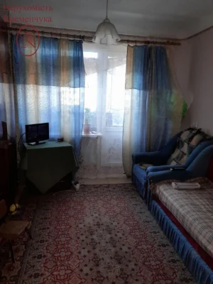 For Sale: 2-Bedroom Apartment with Balcony on Heroes of Ukraine Street
