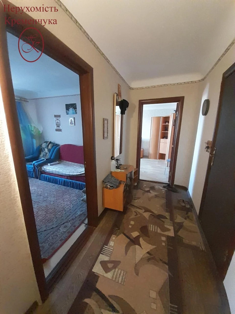 For Sale: 2-Bedroom Apartment with Balcony on Heroes of Ukraine Street