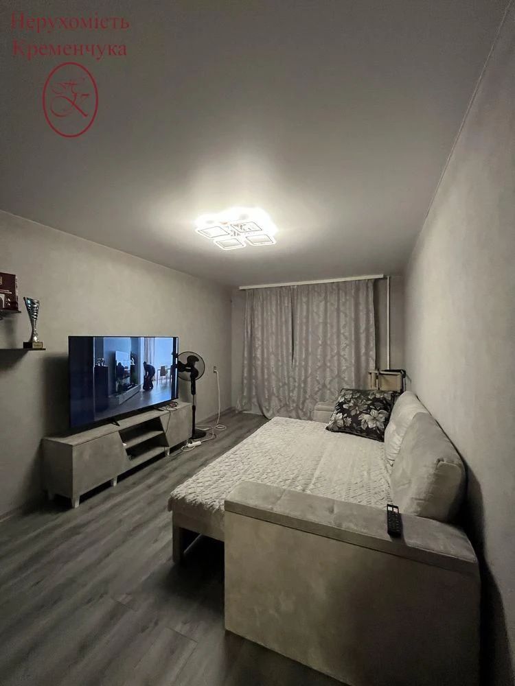 Sale of a 2-bedroom apartment in Heroiv Mariupol