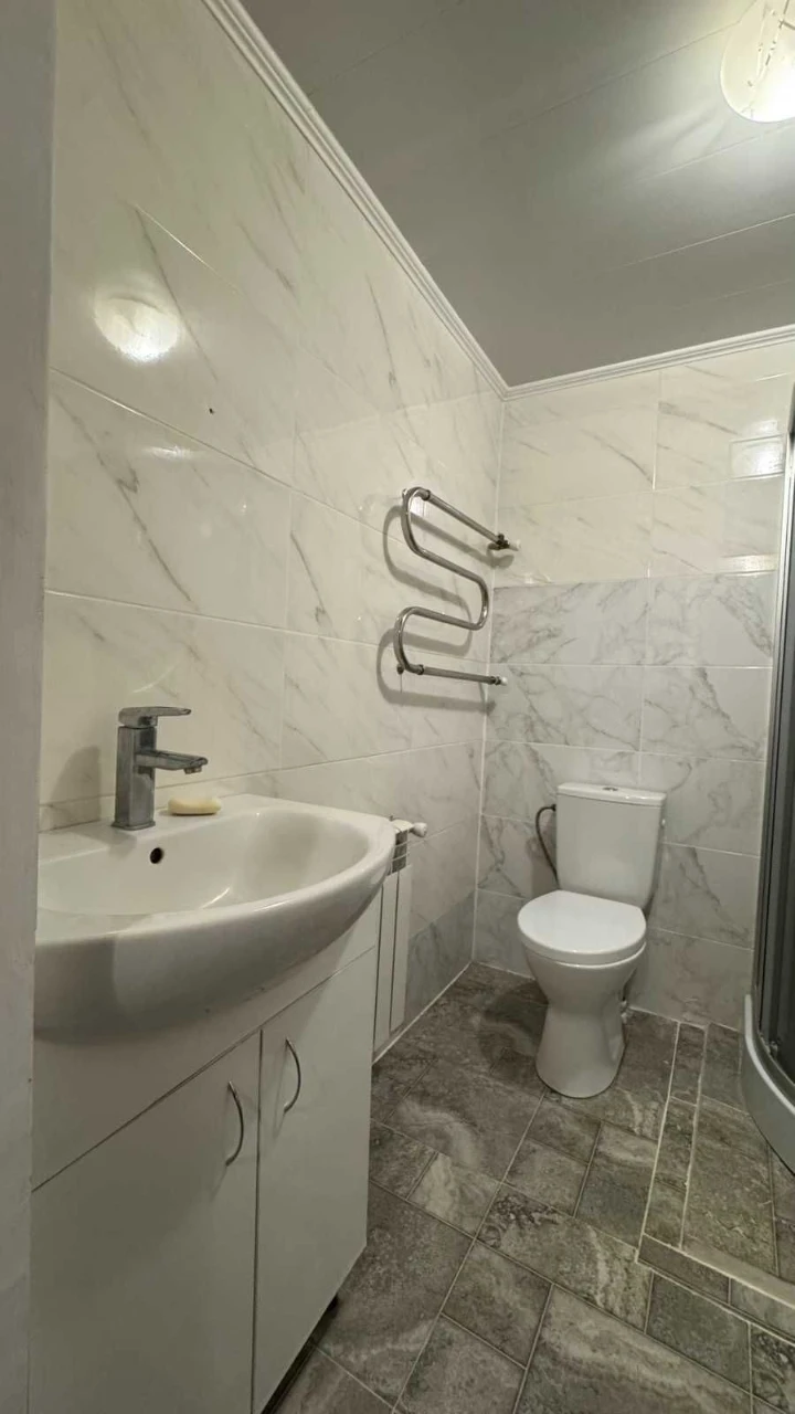 3-bedroom apartment for sale in Gnivani