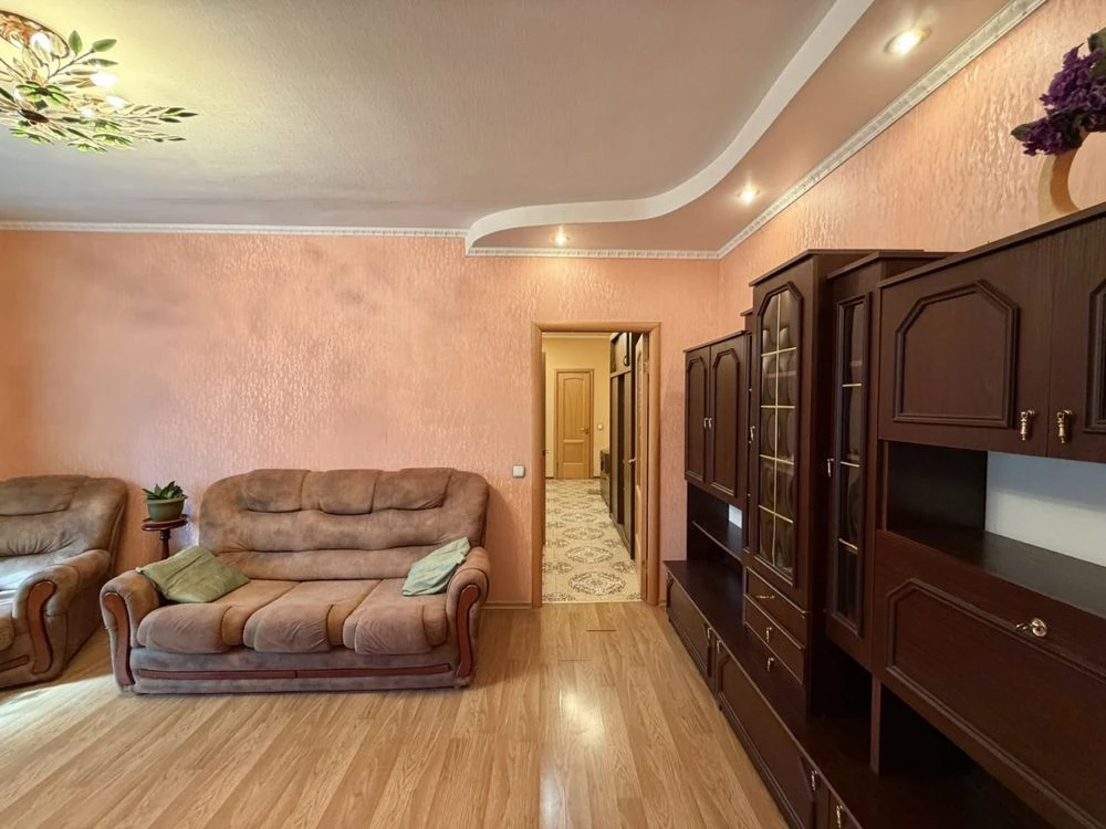 Certificate!! Large apartment renovated! 2%