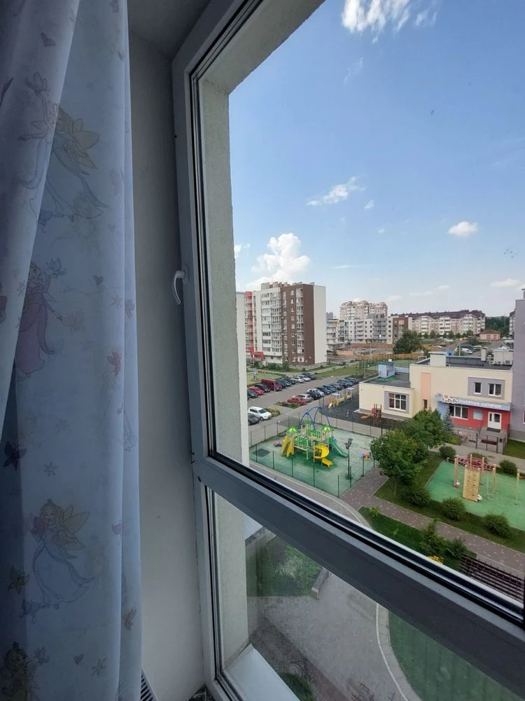 Продаж 2-кімнатна в районі ТЦ Рітейл Буча.