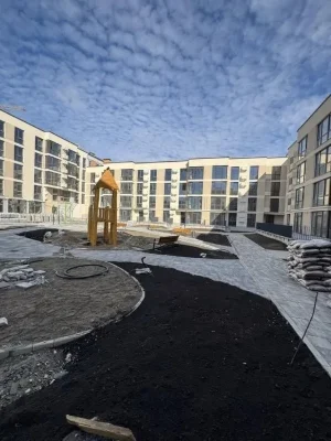 No commission! Sale of a 2-room apartment 82.57 sq.m. in a luxury new building