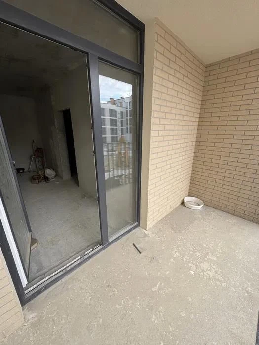 No commission! Sale of a 2-room apartment 82.57 sq.m. in a luxury new building