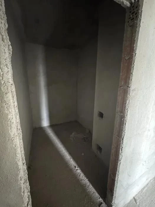 No commission! Sale of a 2-room apartment 82.57 sq.m. in a luxury new building