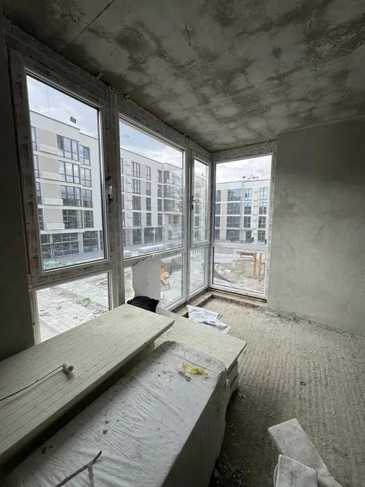 No commission! Sale of a 2-room apartment 82.57 sq.m. in a luxury new building