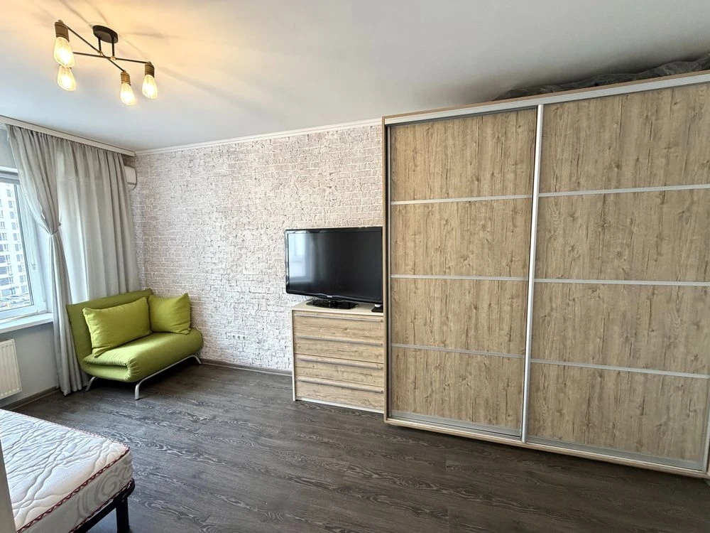 1-bedroom apartment for sale, NO COMMISSION, Vyshneve