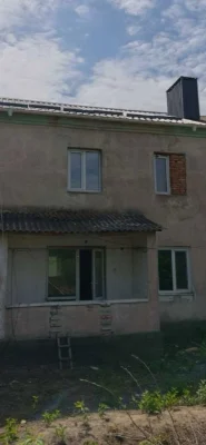 Sale of a 4-room apartment in Yampol