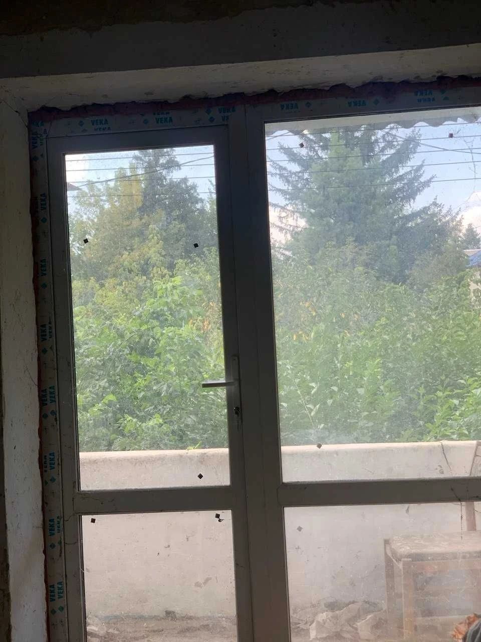 Sale of a 4-room apartment in Yampol
