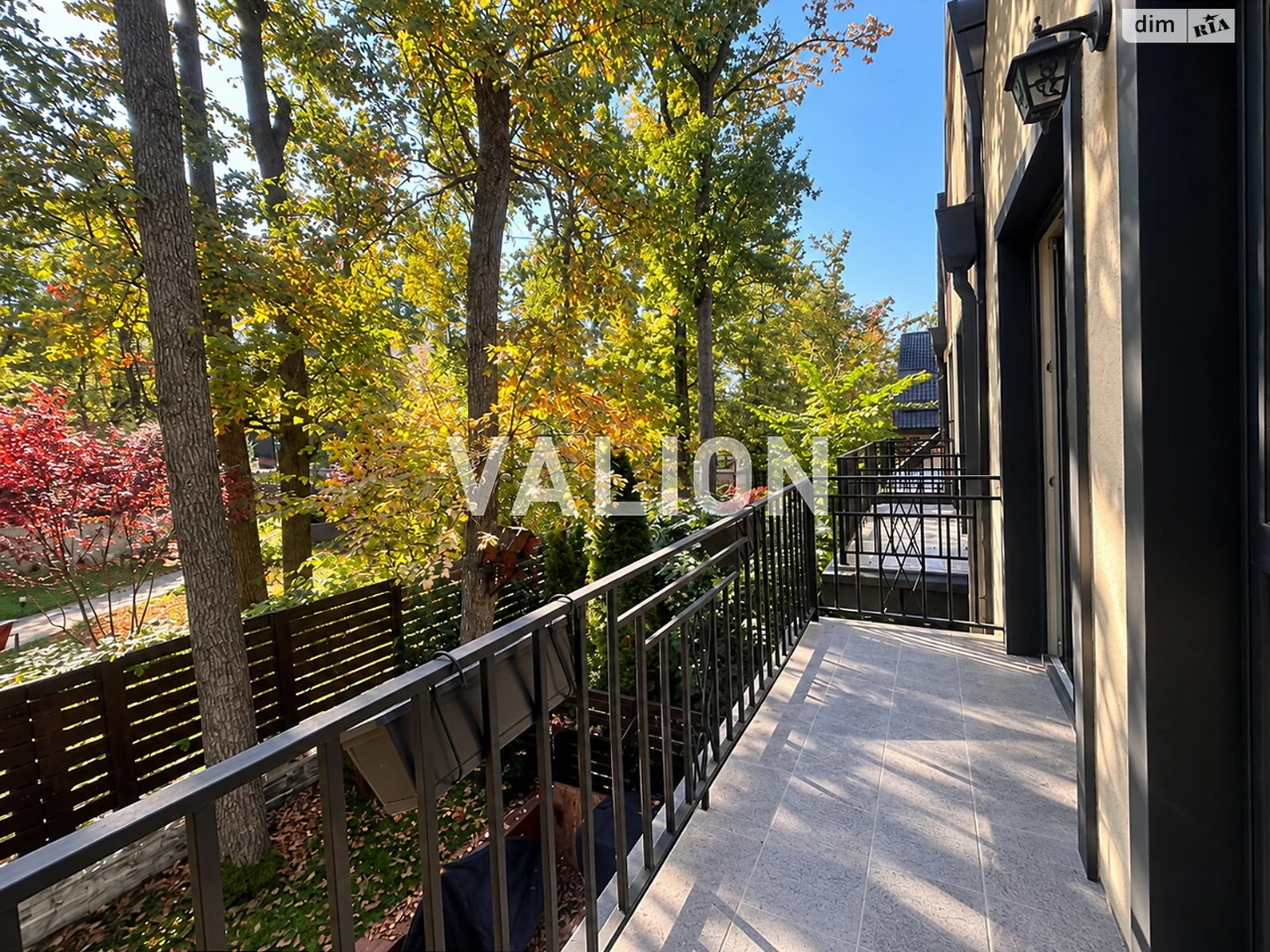 Long-Term Rental of Townhouse
