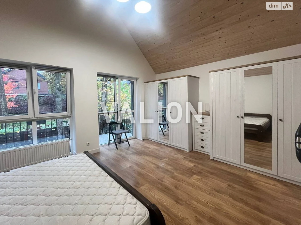 Long-Term Rental of Townhouse