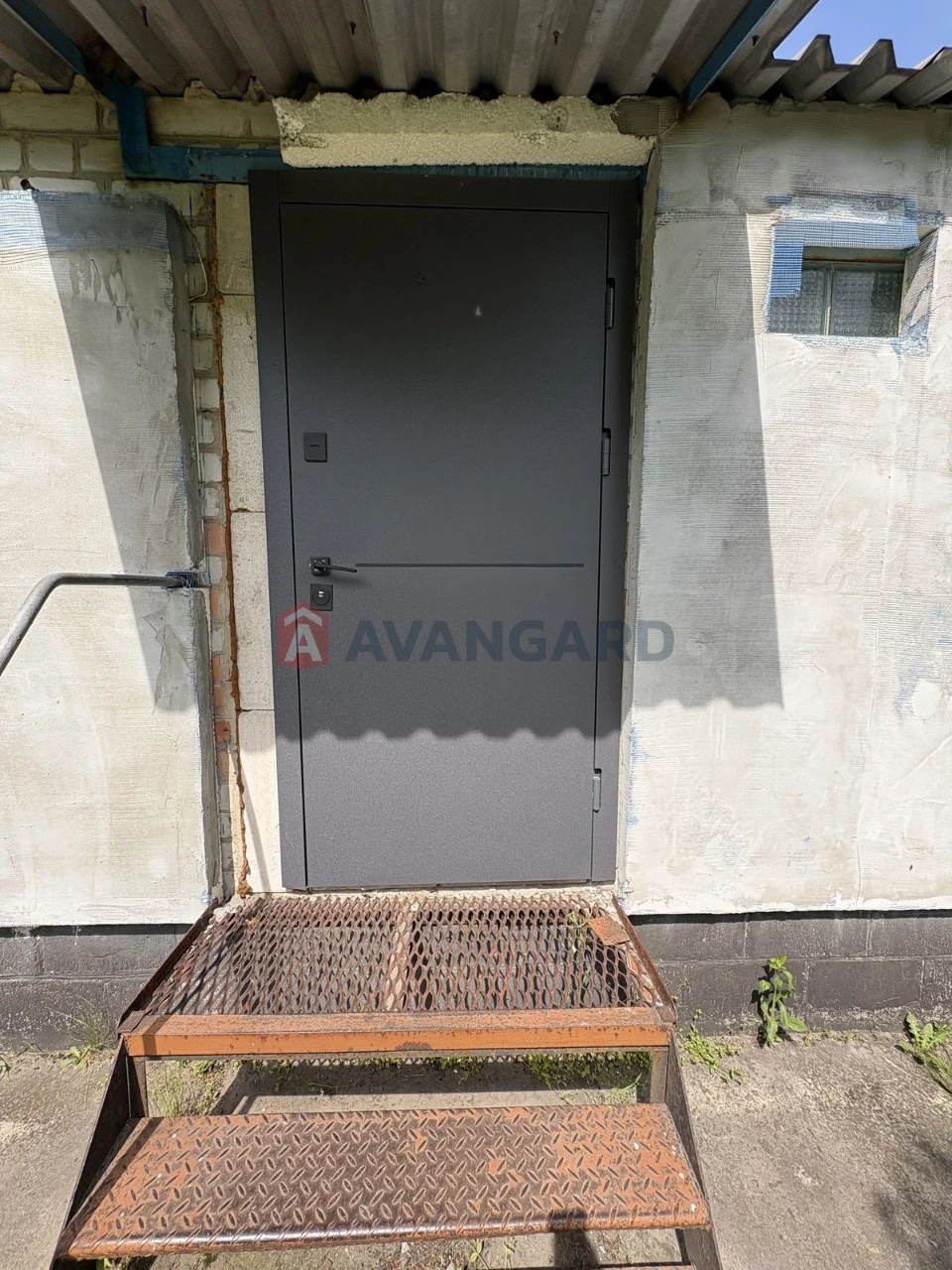 For Sale: House in Karnaukhovych