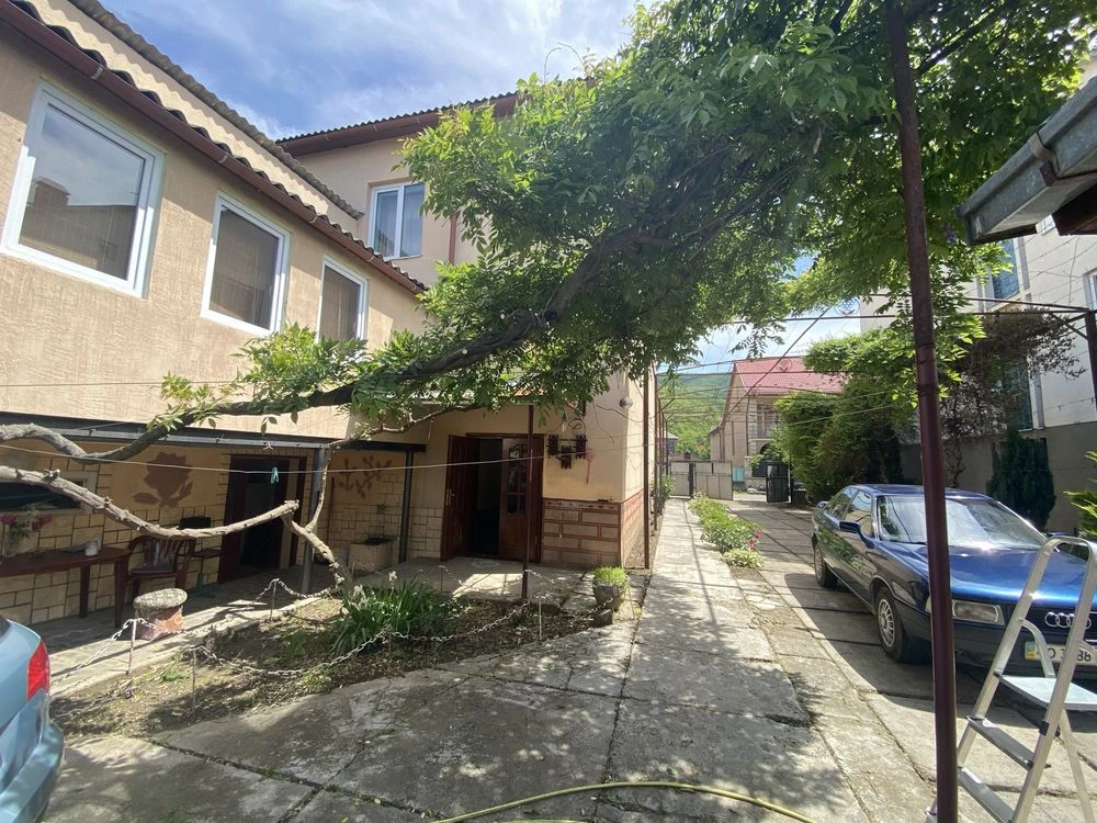 House for sale with a large plot
