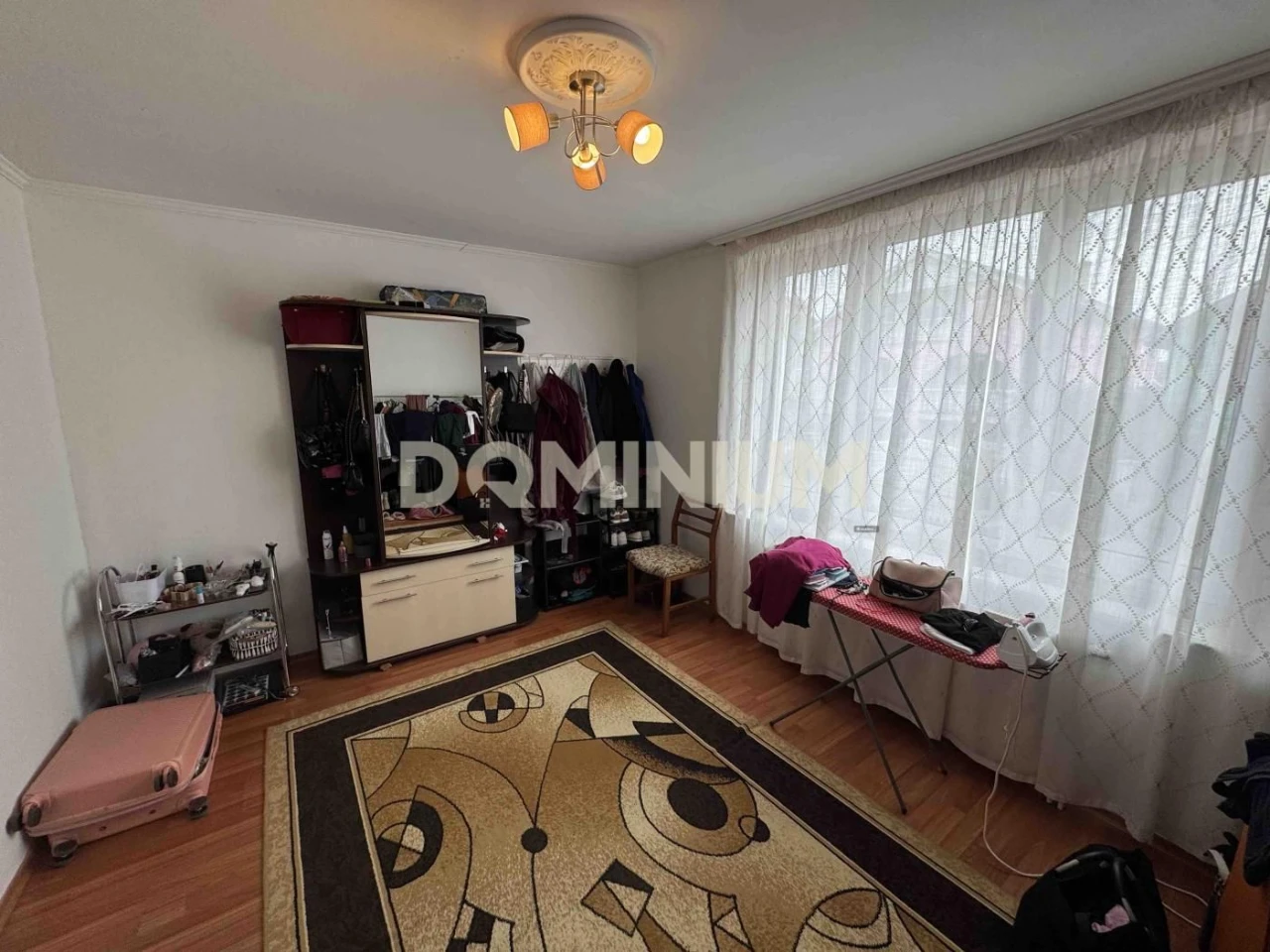 Ready-to-move house in Vinograd