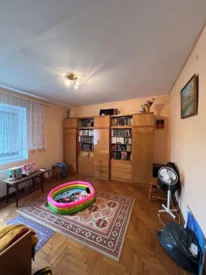 For Sale: Semi-detached House