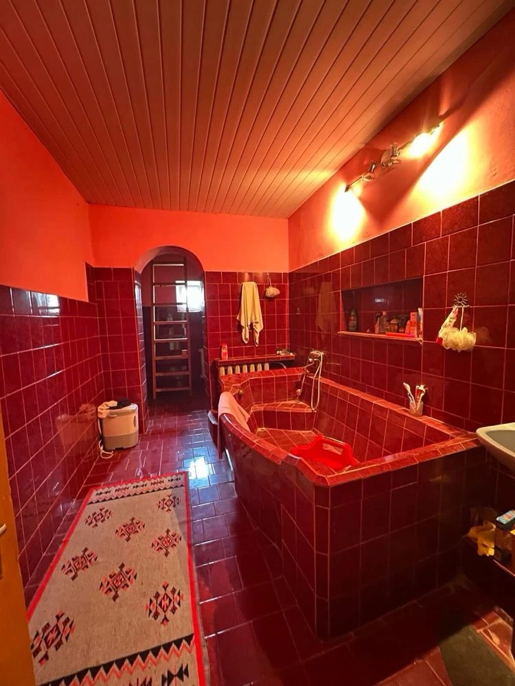 For Sale: Semi-detached House