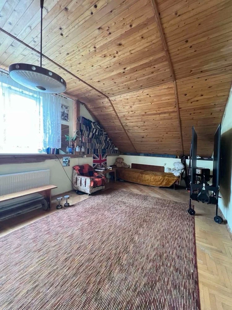 For Sale: Semi-detached House