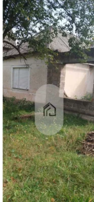House for sale with a large plot of land