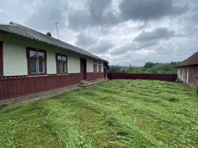 Дом, Коломия. село Грушов
