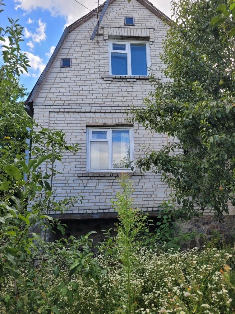 House, 5 km from Bila Tsерkva!
30 000 U.S.
