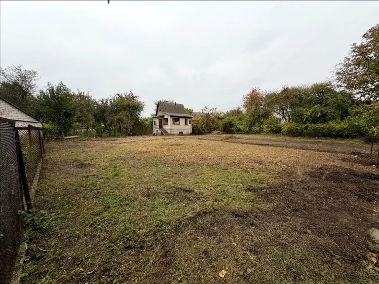 Sale of a house 90 sq m 16.5 acres