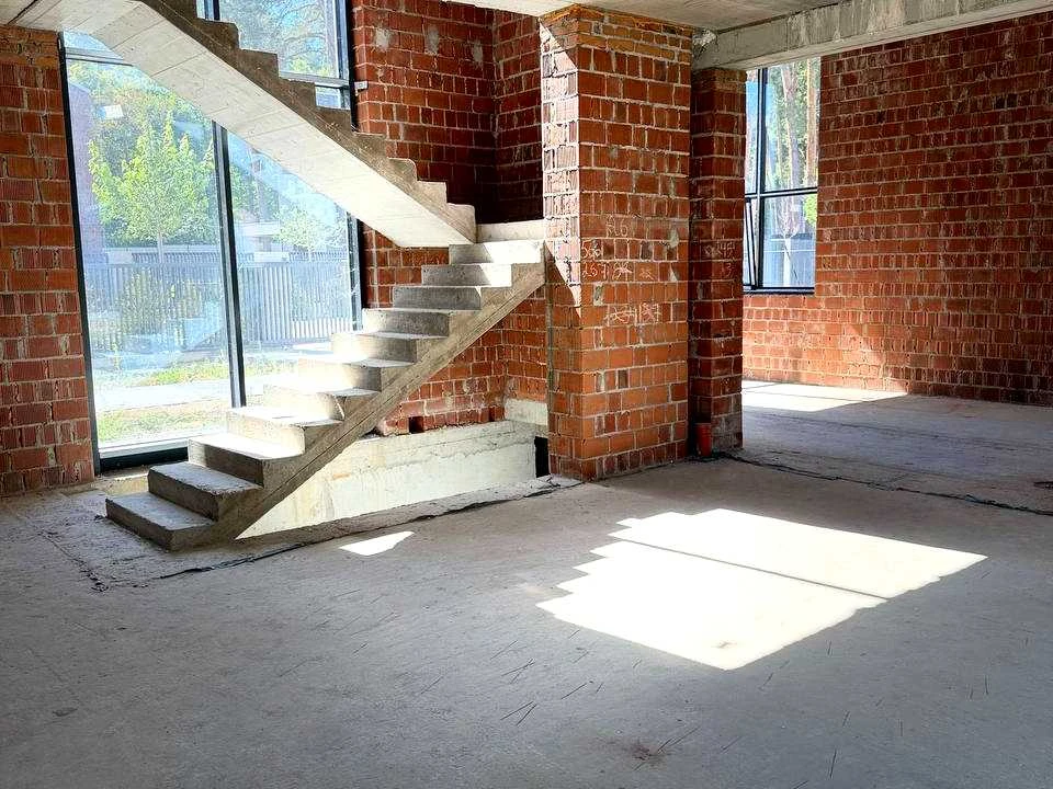 Продаж. Ірпінь, 9-та лінія вул.