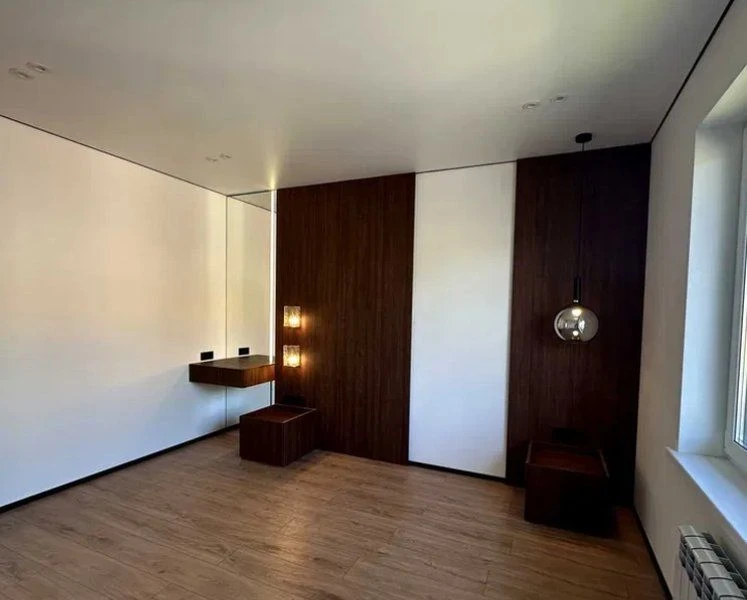 Ирпень, продам таунхаус с ремонтом | 103 м², два паркоместа