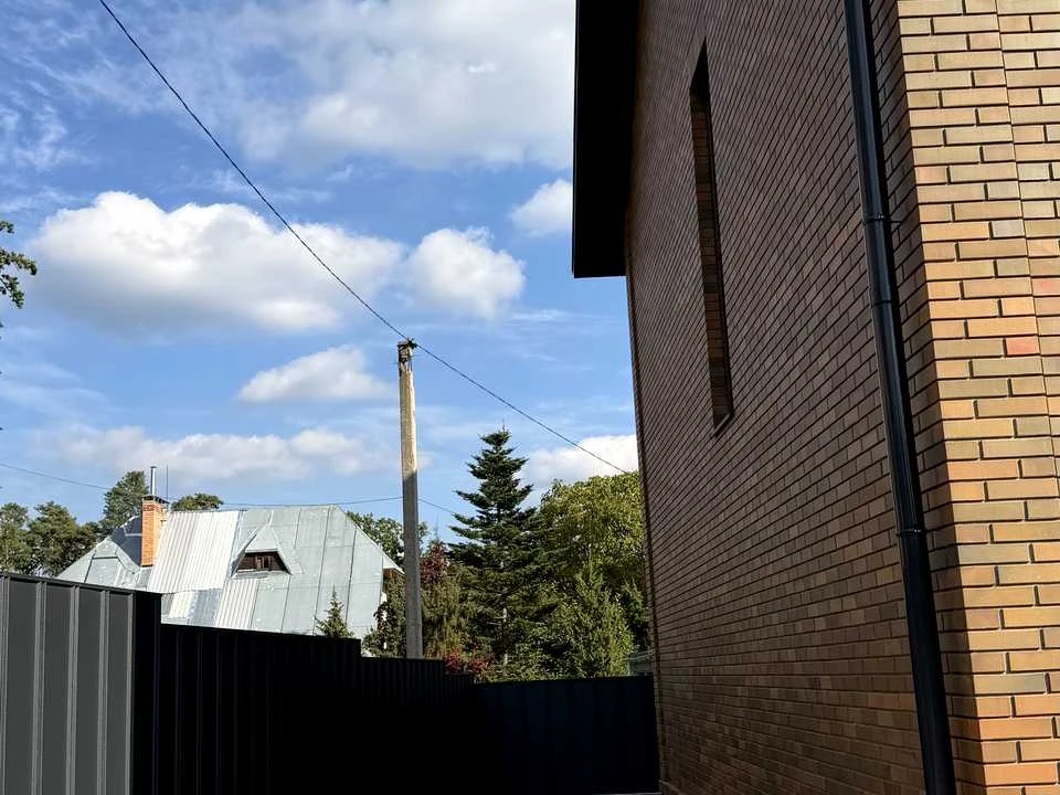 Будинок. Ірпінь, Василя Стуса вул.
