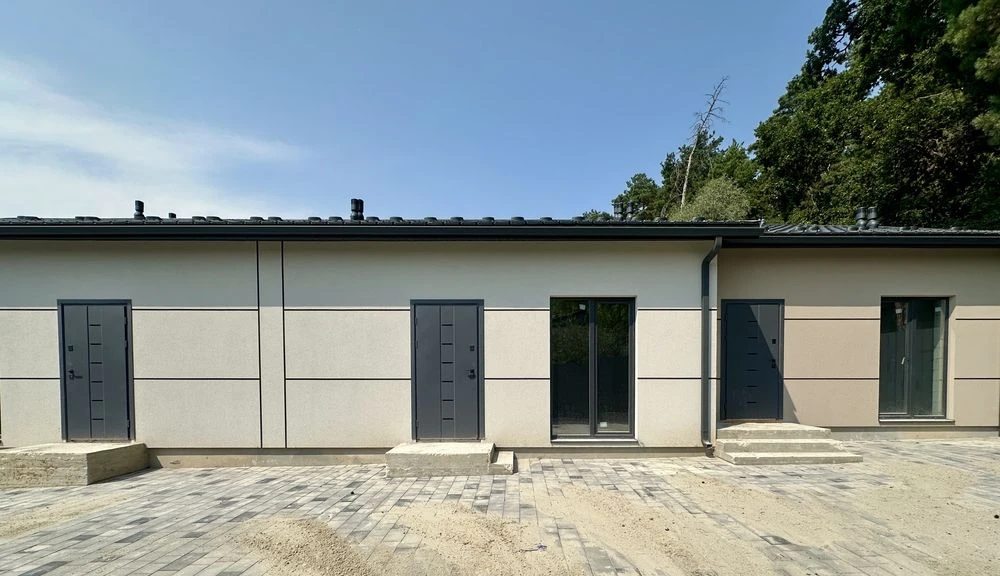 For Sale: Cozy Townhouse with Gas Heating! There is a "yeOselya" option!