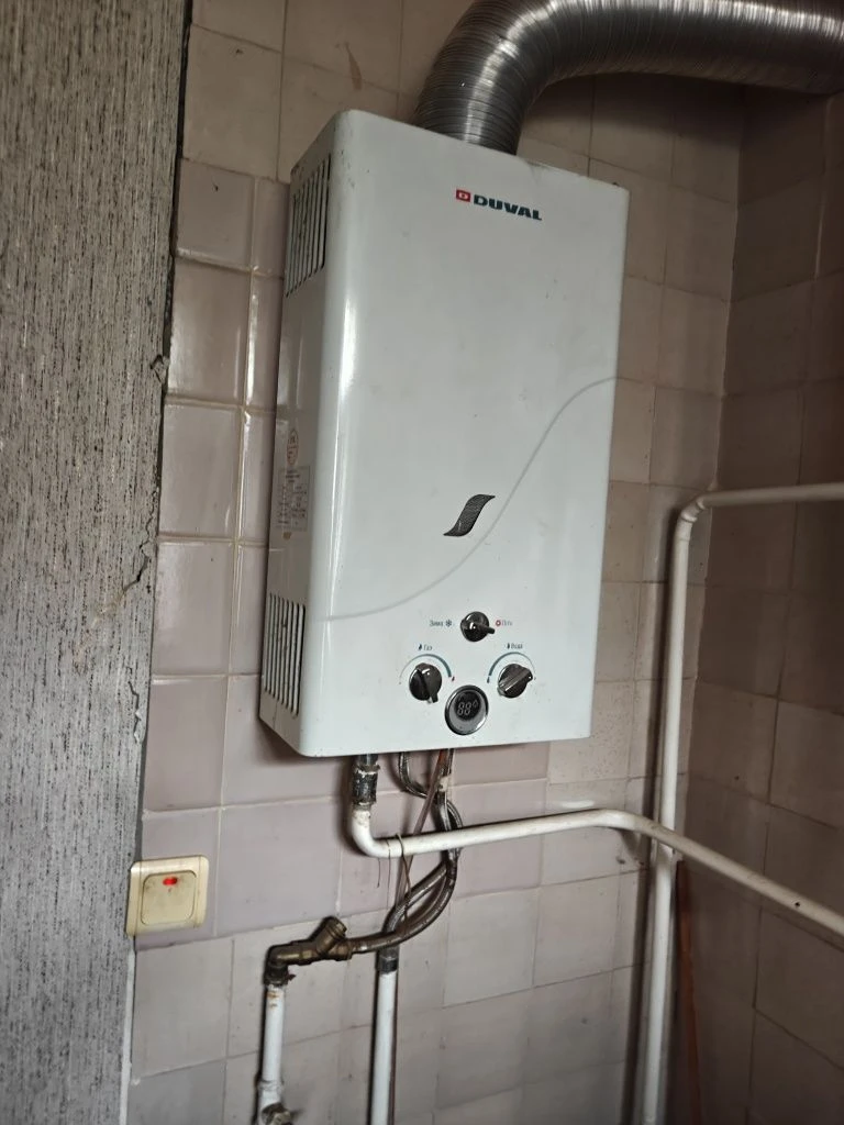 Продам великий газіфікований будинок  по вулиці Хасанська