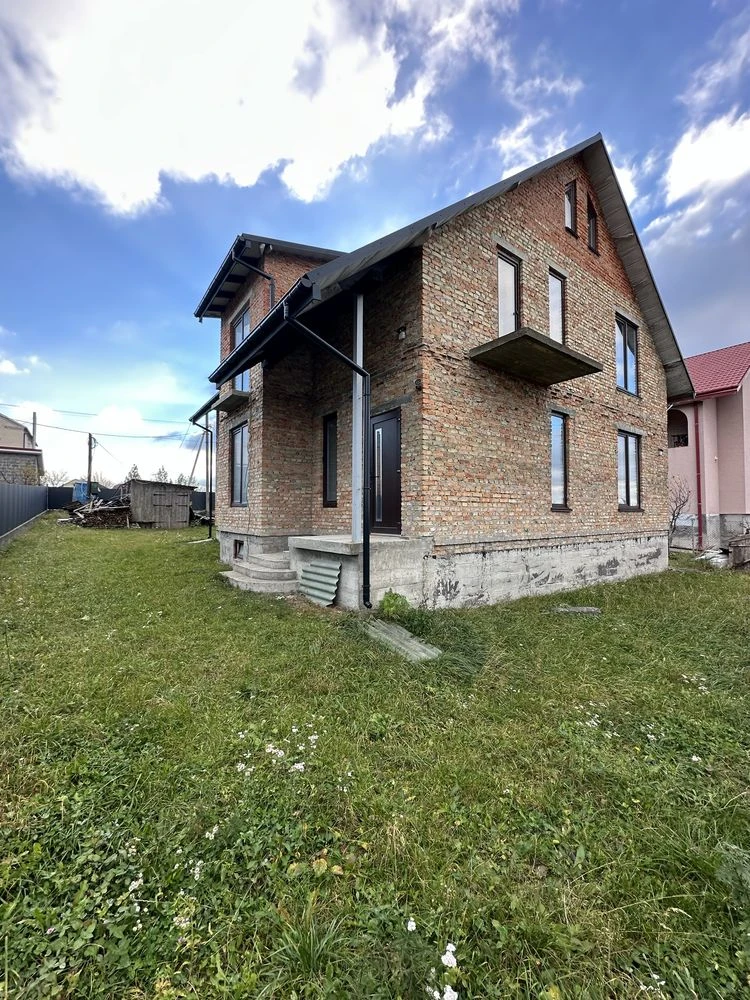 Продаж Будинку Золочів